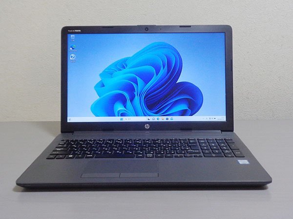 HP 250 G7 Notebook PC Core i5 8265U 1.60GHz/8GB/SSD 256GB WLAN