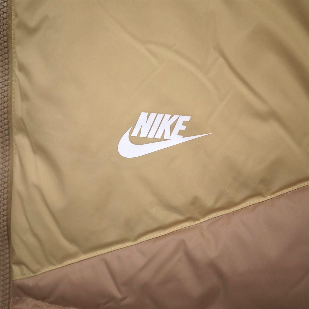  новый товар не использовался Nike жилет (L) Nike Women\'s Down Vest Therma-FIT Windrunner /ga71
