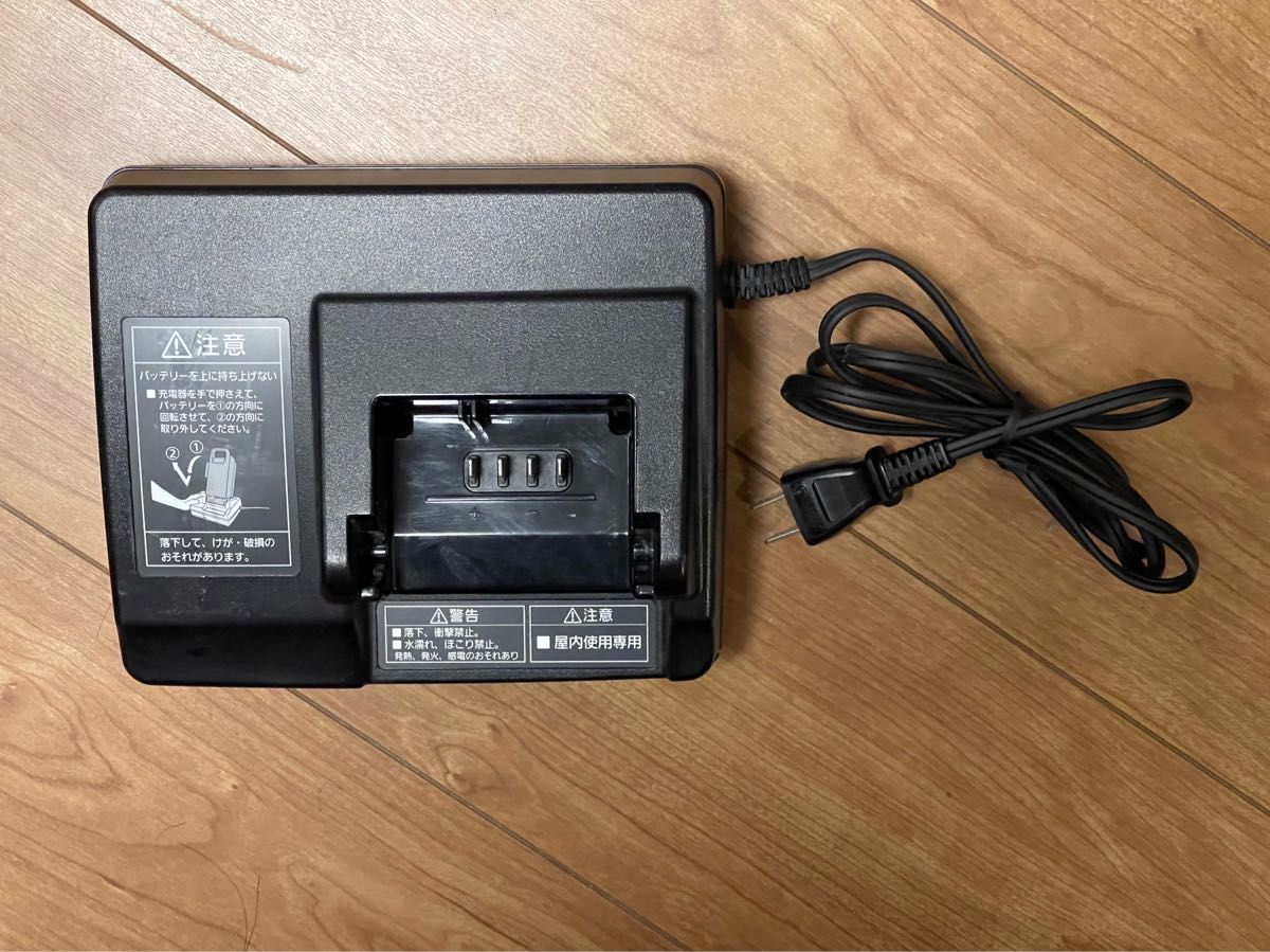 Panasonic 電動自転車バッテリー 充電器 NKJ069Z1|PayPayフリマ