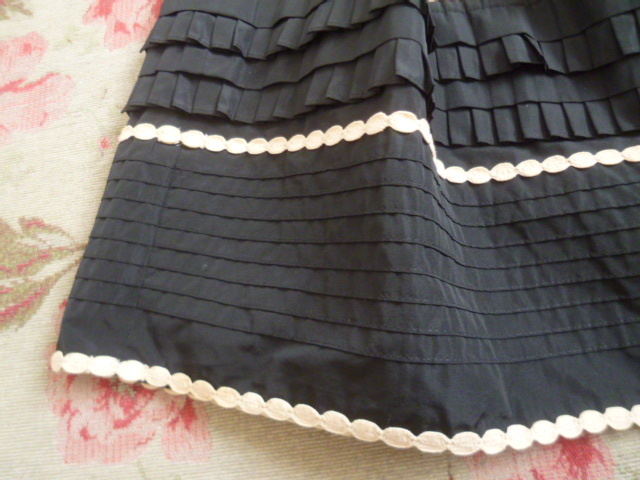 COTOO コトゥー　フレアースカート　黒ｘベージュ　36_画像2