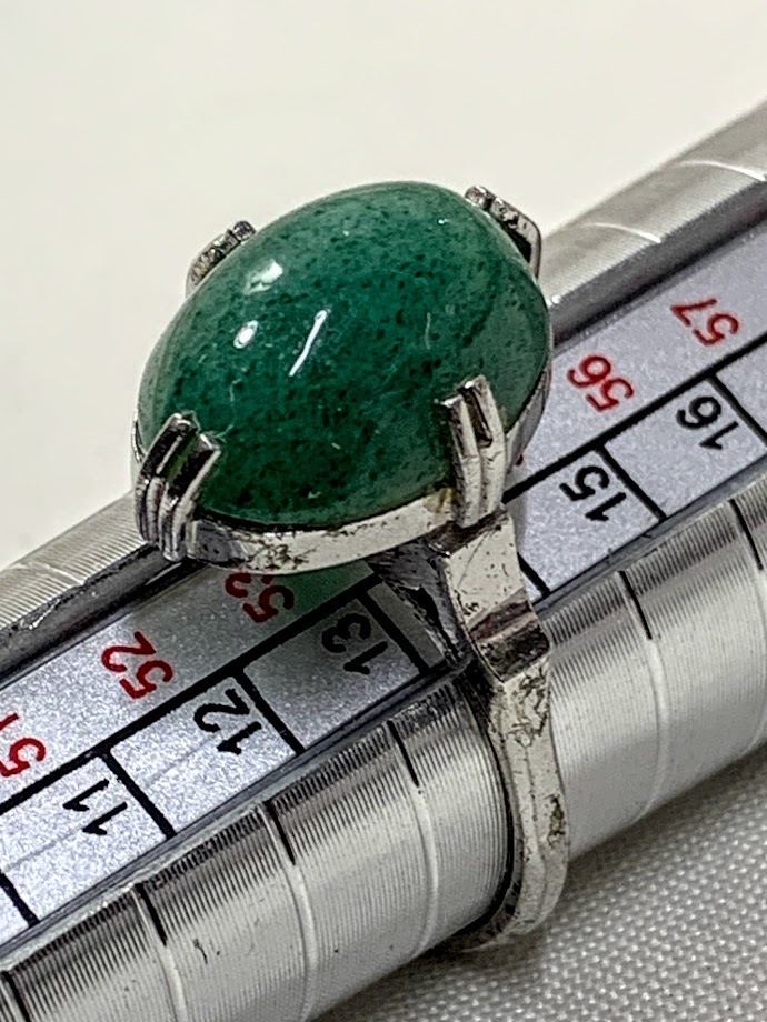 Vintage Stone Ring 天然 緑石/翡翠/ジェダイト オーバルカボションカット シルバー/SILVER 刻印 千本透かし台座 パワーストーン お守り _画像1