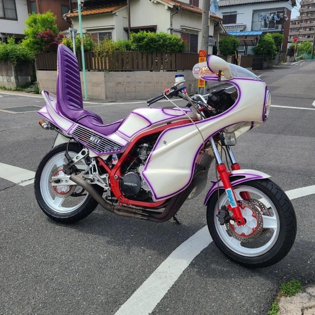 CBR400F 昭和59年9月 車検R7年3月 実動車ロケットカウル CBR400F 昭和59年9月 車検R7年3月 実動車ロケットカウル