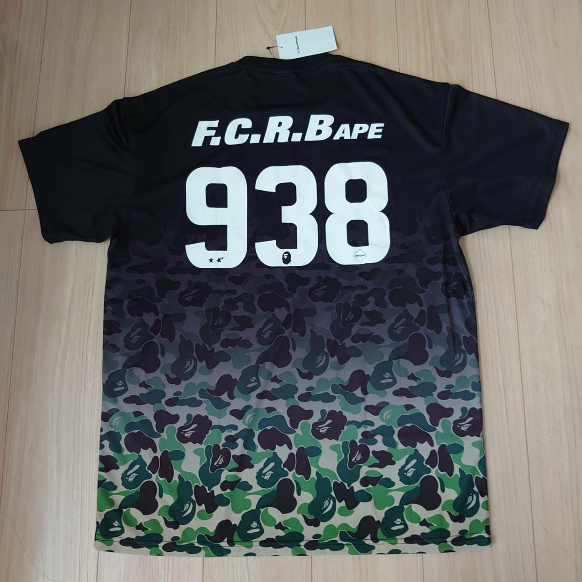 新品タグ付き】F.C.R.B× BAPE エイプ Tシャツ ゲームシャツ