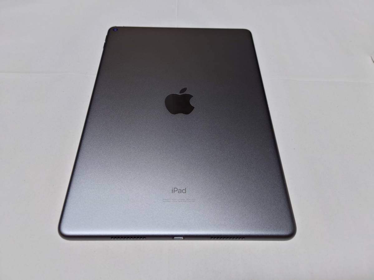 iPad Air (第3世代) 10.5インチ Wi-Fiモデル 64GB スペースグレイ
