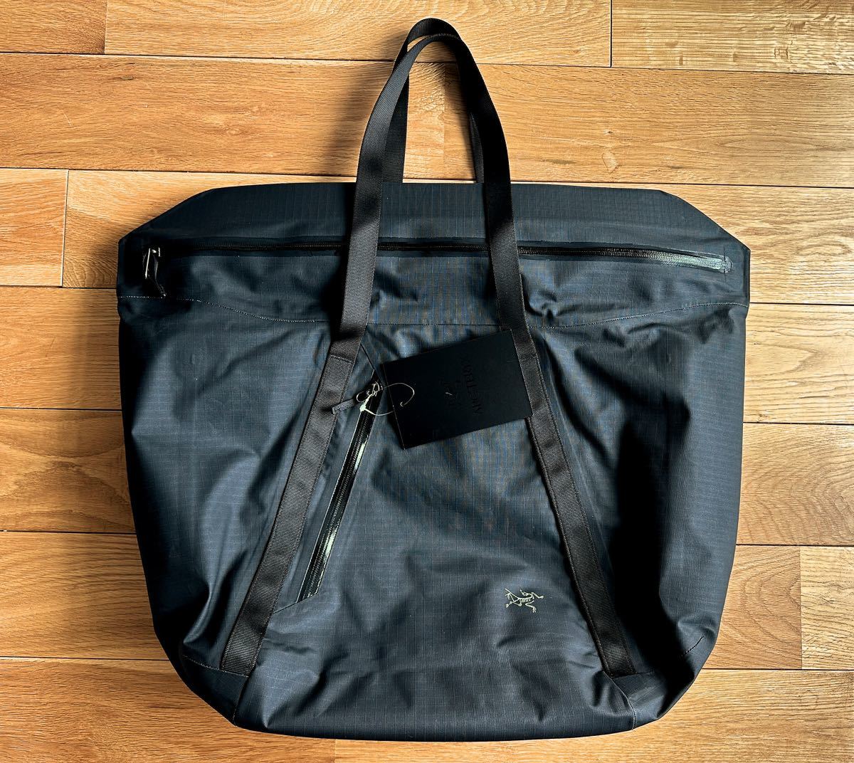 [2023 S/S domestic regular new goods ]ARC\'TERYX GRANVILLE 30 CARRYALL Black Arc'teryx gran vi ru30 Carry all bag waterproof black 