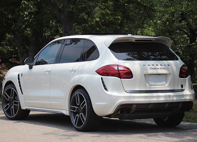 *11y/ Porsche Cayenne turbo / white /CARACTERE Complete / aero /22AW/ black leather /HDD navi / panorama roof!!