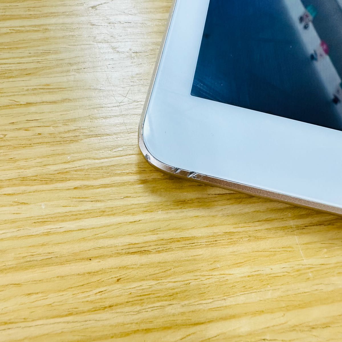 Apple iPad 第5世代 32GB ゴルド SIM フリー