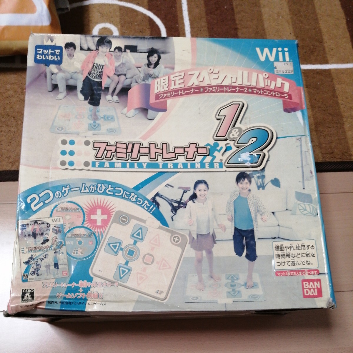 動作確認済　Wii ファミリー トレーナー１＆２ マットコントローラー同梱 限定スペシャルパック _画像9