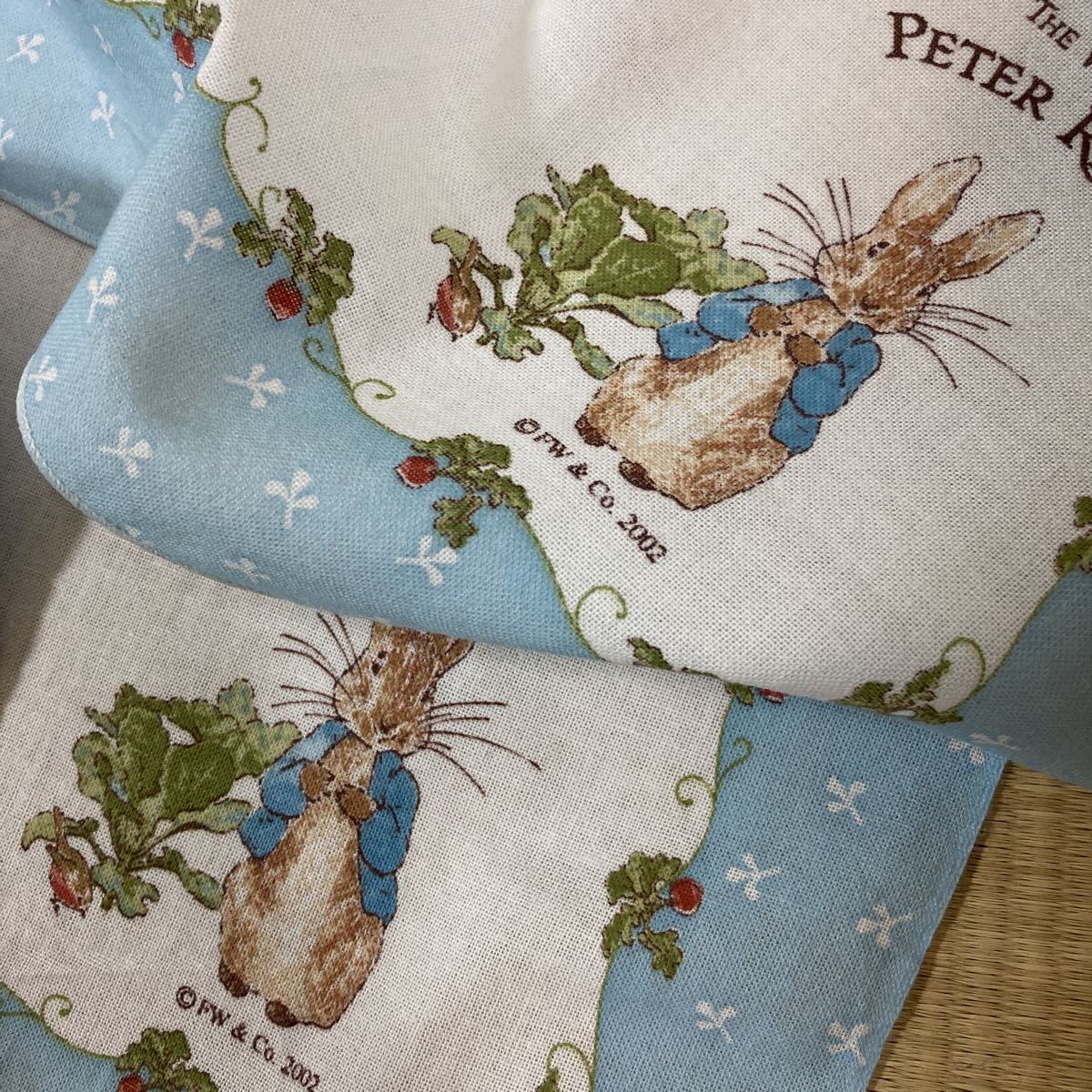  unused goods Peter Rabbit PETER RABBIT handkerchie naf gold pouch set glass inserting place mat pouch 