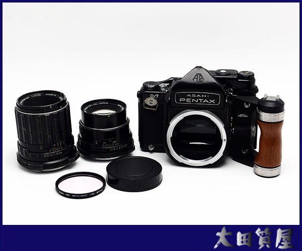 84)質屋☆PENTAX 6×7 TTLファインダー ウッドグリップ付 /SMC PENTAX 6×7 90mm F2.8/MACRO  TAKUMAR/6×7 135mm F4 中古☆1円～