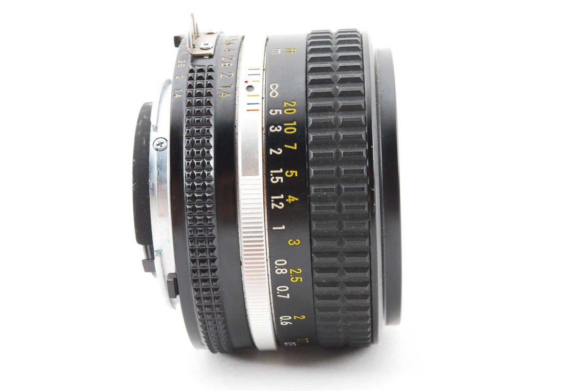 ニコン Nikon Nikkor Ai-s 50mm F/1.4 MF 単焦点 標準レンズ [現状品] #1933836_画像4