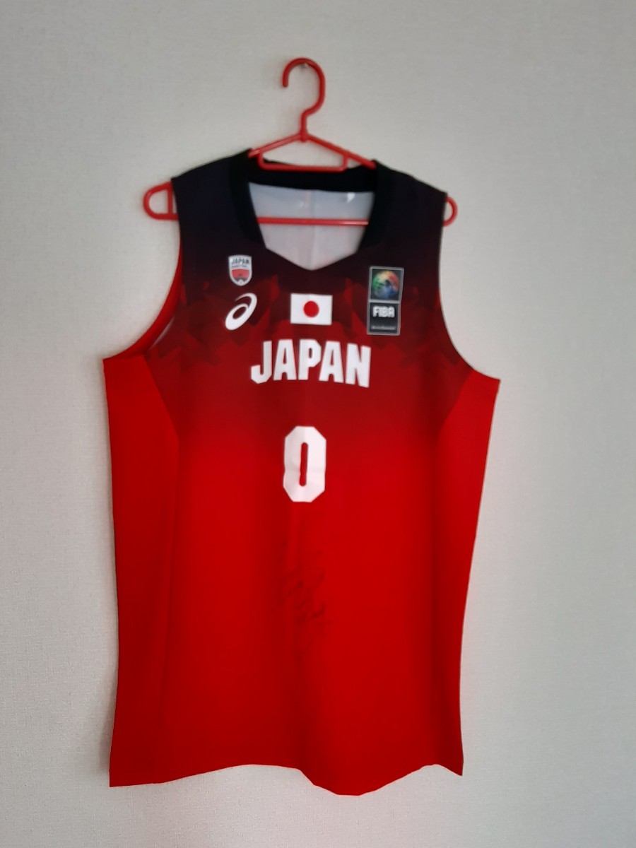 女子バスケットボード日本代表　長岡選手　直筆サイン入りユニフォーム _画像1