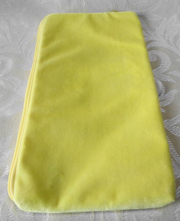 *sina Monroe ru^^! Flat pouch face yellow 