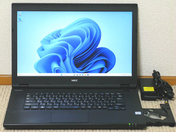 贅沢品 15.6型IPSフルHD液晶1920x1080 VersaPro VX-4 第8世代i5-8350U