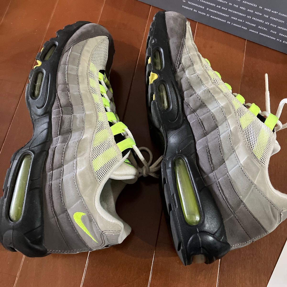 美品 2018復刻 NIKE AIR MAX 95 OG YELLOW GRADATION イエロー 美品 2018復刻 NIKE AIR MAX 95 OG YELLOW GRADATION イエロー