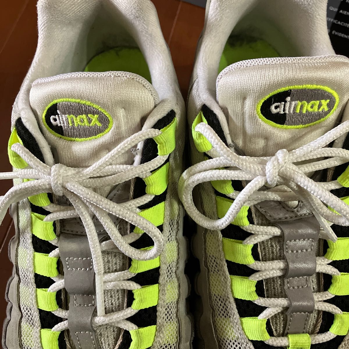 美品 2018復刻 NIKE AIR MAX 95 OG YELLOW GRADATION イエロー 美品 2018復刻 NIKE AIR MAX 95 OG YELLOW GRADATION イエロー