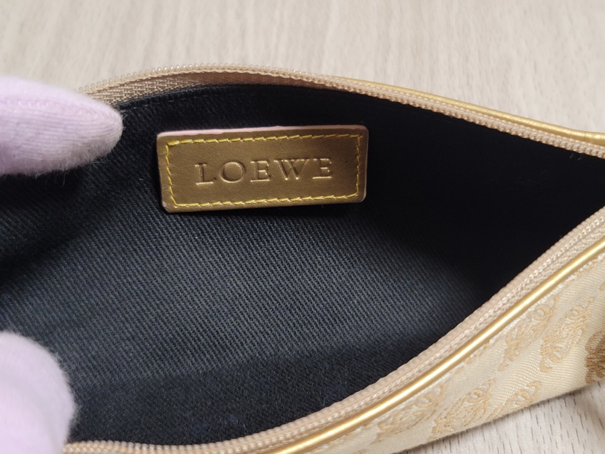 【LOEWE】ロエベ ペンケース コスメポーチ ベージュ ゴールド キャンバス 刺繍 総柄 極美品_画像5