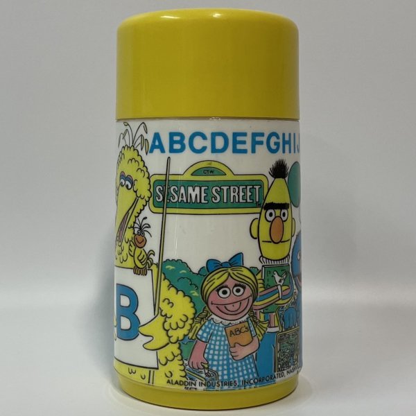 1979 Aladdin セサミストリート 水筒 Sesame Street ジムヘンソン マペット ビンテージ アラジン ビッグバード クッキーモンスター バート_画像1