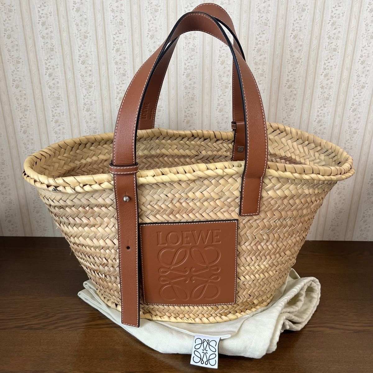 LOEWE ロエベ バスケットバッグ M (45 000円から値下げしております