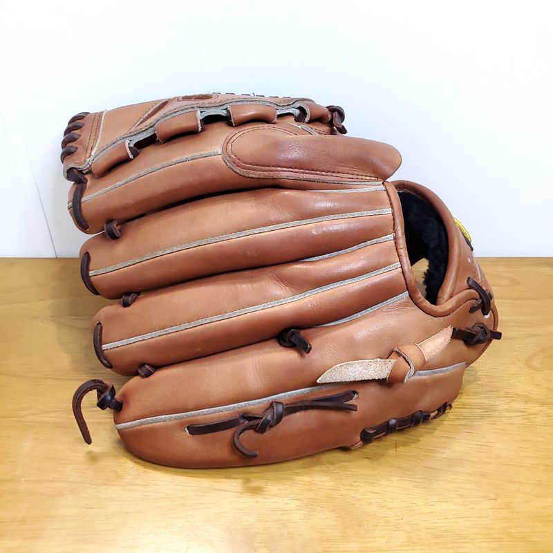 ミズノプロ 前田健太モデル トンボウェブ 耕作オーダー MizunoPro 一般用大人サイズ 11 投手用 硬式グローブ ミズノプロ 前田健太モデル トンボウェブ 耕作オーダー MizunoPro 一般用大人サイズ 11 投手用 硬式グローブ