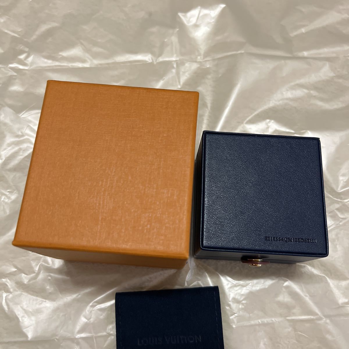 ルイヴィトン LOUIS VUITTON ネックレス 空箱 BOX 空き箱 箱 ケース 保存袋 ネックレスケース アクセサリー 管理番号B 4の画像6