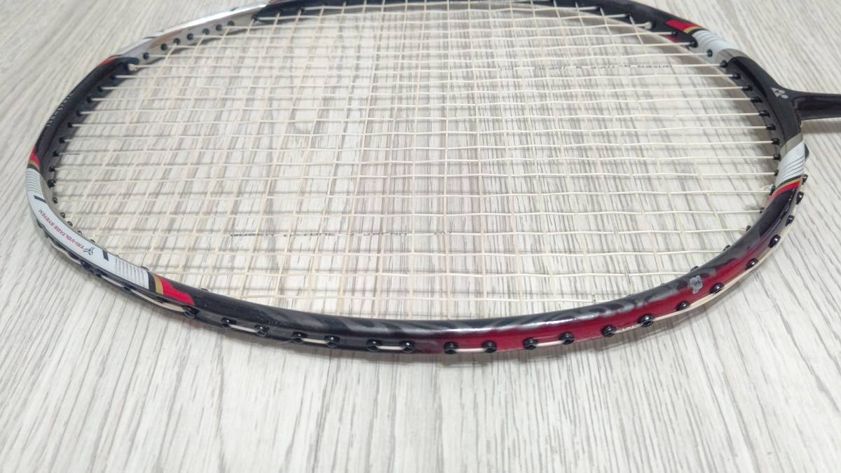YONEX VOLTRIC70 ボルトリック70 3UG5 バドミントンラケット YONEX VOLTRIC70 ボルトリック70 3UG5 バドミントンラケット