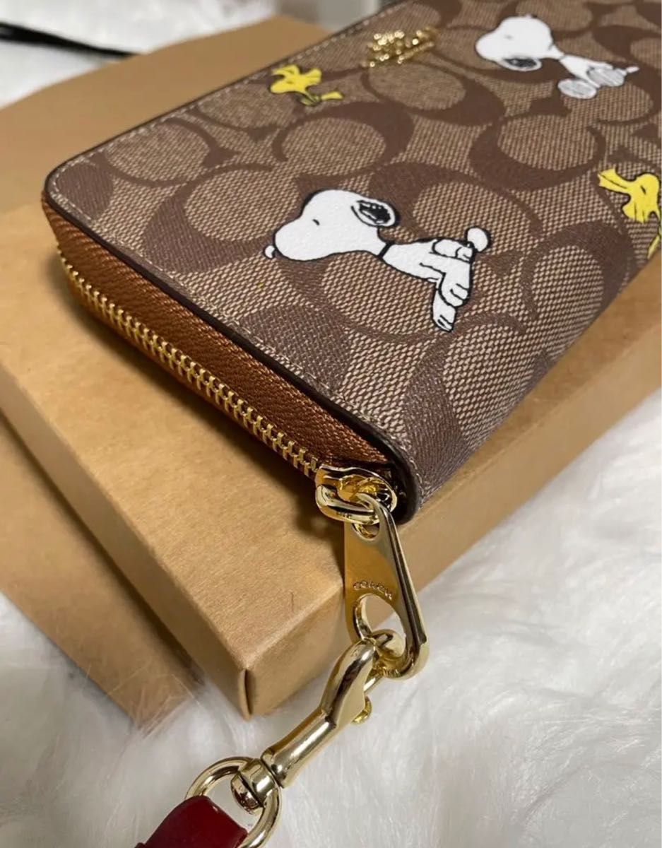 COACH コーチ coach 財布 長財布 peanutsコラボ スヌーピー ウッド