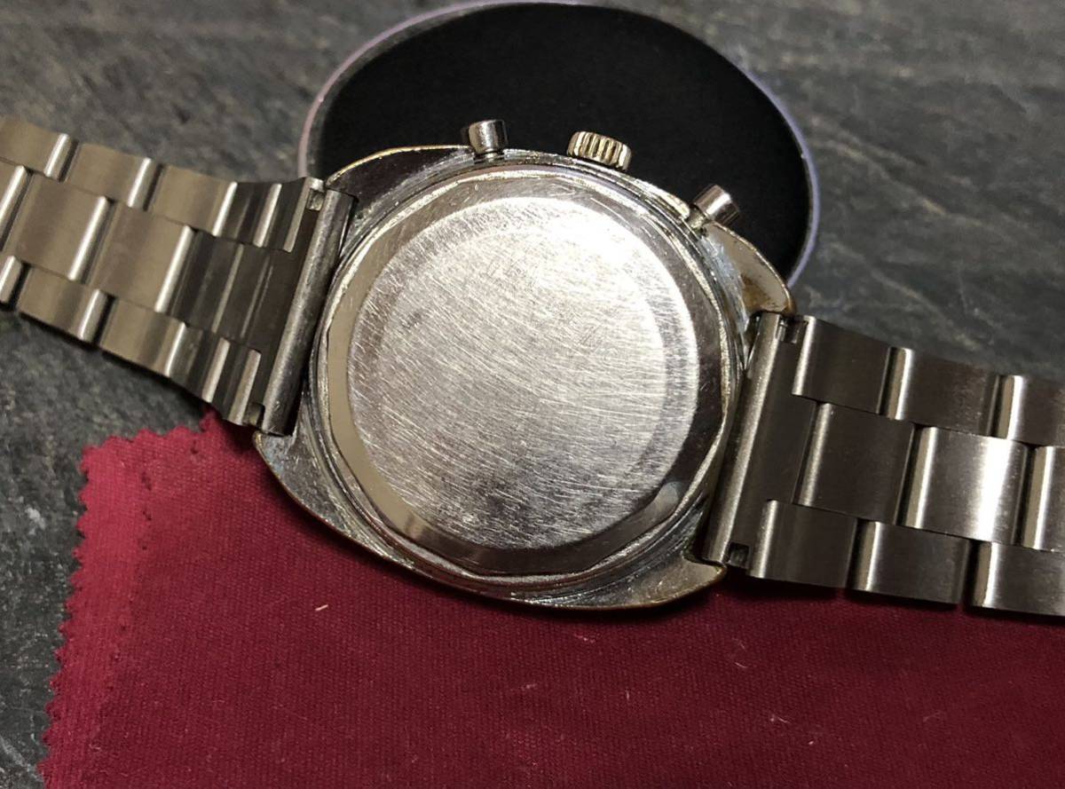[希少 レア]vintage mechanical chronograph 1960’s REGENCY 機械式手巻き パンダ クロノグラフ スイス製ムーブ Landeron149ランデロン149_画像8