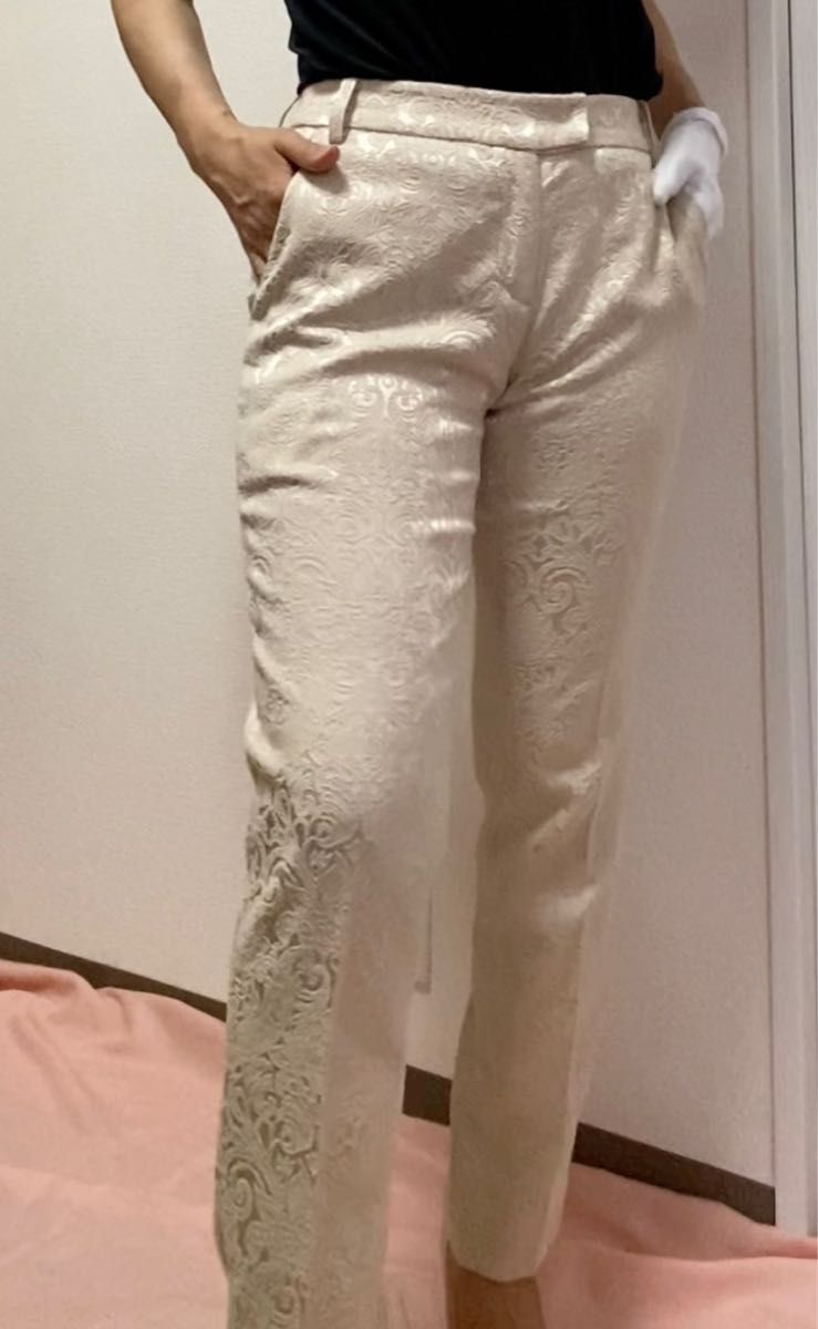 美品イマージュ パンツ ストレートパンツ スラックス ベージュ テーパードパンツ 唐草模様 オフィス 細見え バロック S