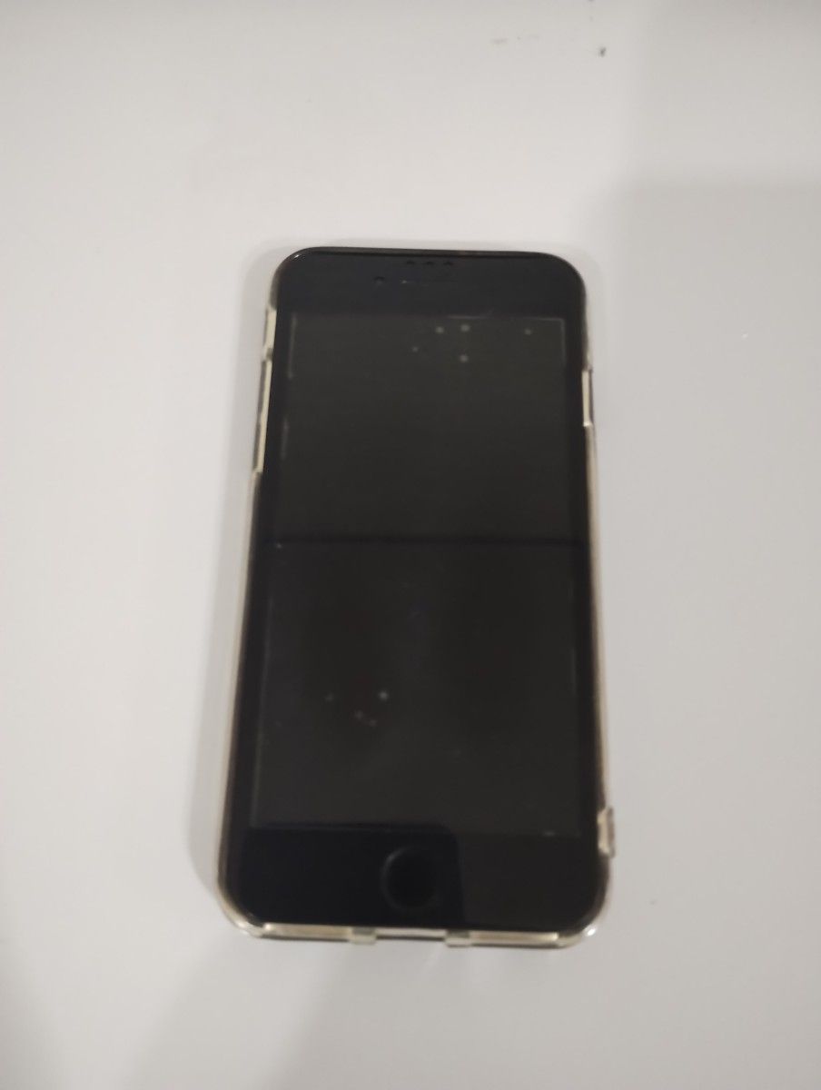 早いもの勝ち】iPhone SE 第3世代 64GB ミッドナイト 黒 美品