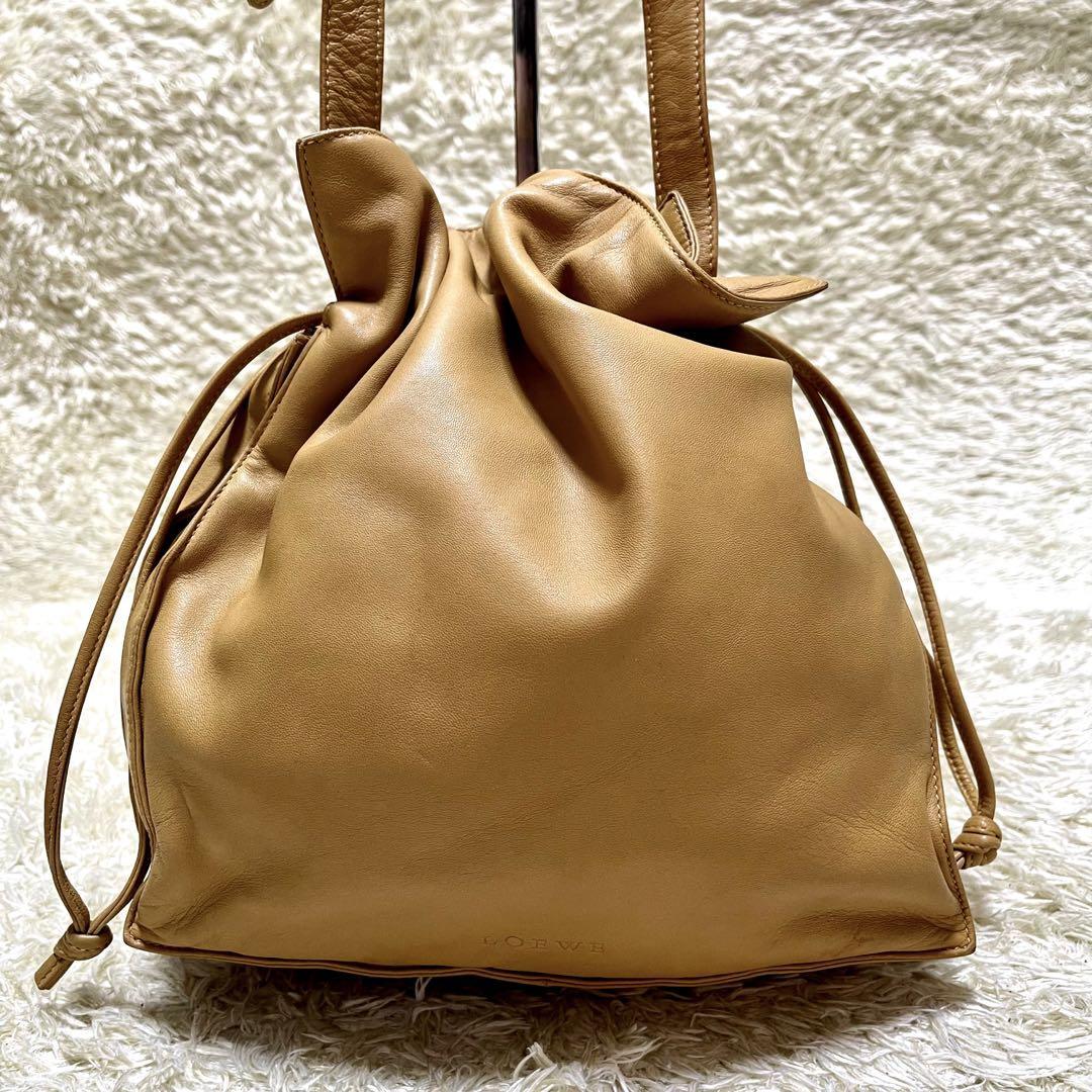 美品】LOEWE 巾着 ショルダーバッグ ナッパレザー ブラウン ゴ