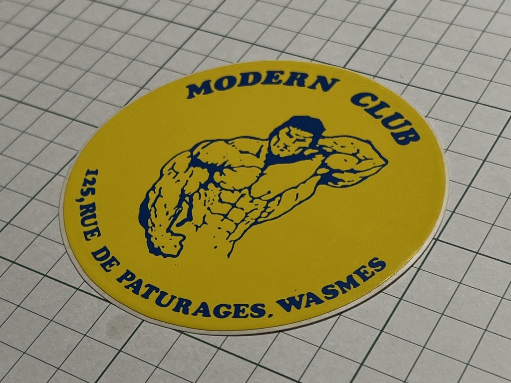外国 古いステッカー：MODERN CLUB モダンクラブ 筋肉 マッチョ プロテイン フィジーク ボディービル ビンテージ 海外 +Fa_画像2