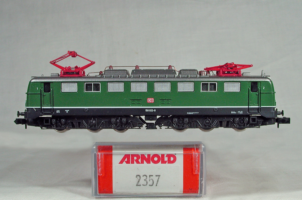 ARNOLD #2357 ＤＢ-ＡＧ（ドイツ鉄道） ＢＲ１５０型電気機関車　グリーン（１９９５年限定品）