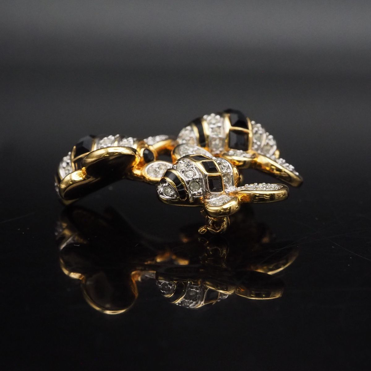 C933 スワロフスキー SWAROVSKI ブローチ ハチ ミツバチ 蜂 昆虫 C933 スワロフスキー SWAROVSKI ブローチ ハチ ミツバチ 蜂 昆虫