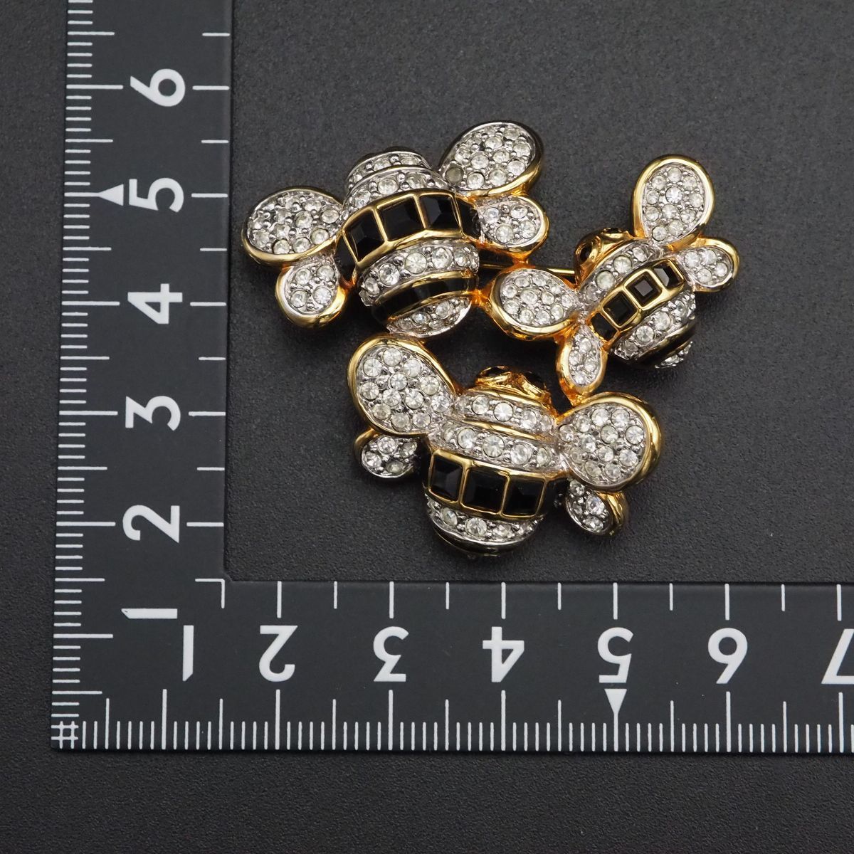 C933 スワロフスキー SWAROVSKI ブローチ ハチ ミツバチ 蜂 昆虫 C933 スワロフスキー SWAROVSKI ブローチ ハチ ミツバチ 蜂 昆虫