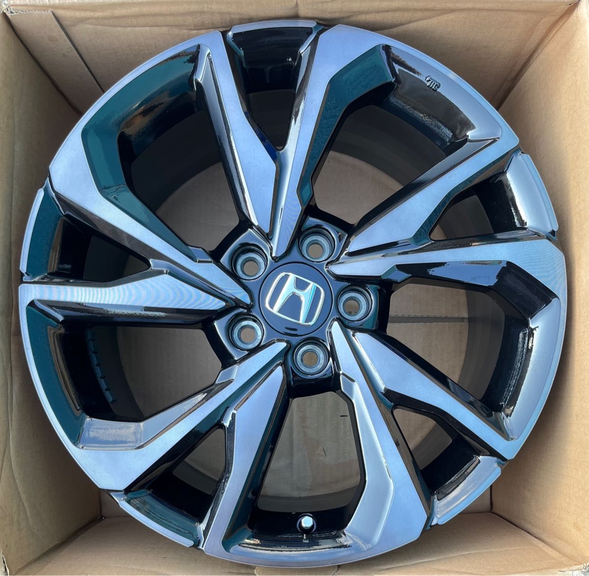 ホンダHondaFK7 シビック 極上品 2本純正ホイール 18インチ|Yahoo