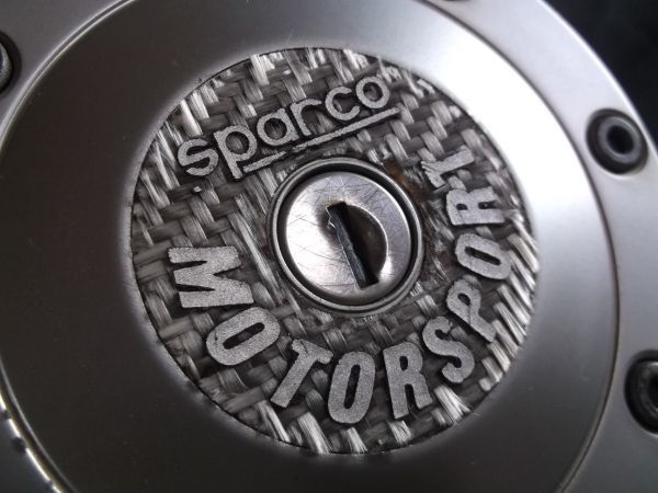 プジョー　２０６　■SPARCO　スパルコ■ 給油口　フューエルキャップ　キー2本付　peugeot Fuel CAP 　//　106 205 306_画像4