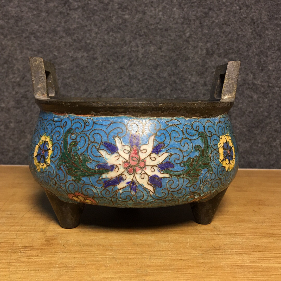 注目の ▽鴻▽ 銅製 中国古美術 中国古玩 古賞物 置物 熏香炉 花卉紋 琺瑯彩 景泰藍 仏具一般