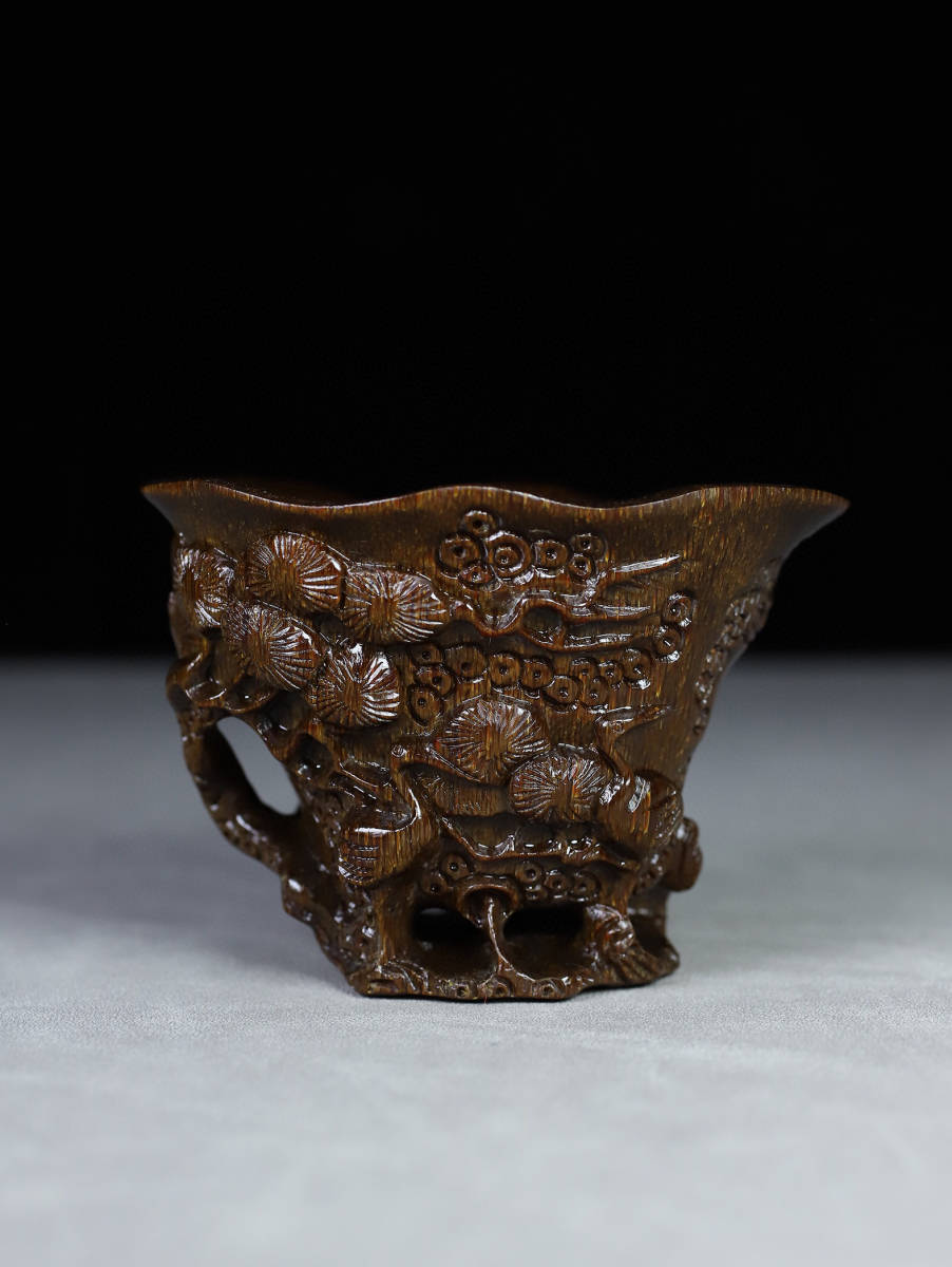 ▽鴻▽ 角材細密彫 松鶴杯 置物 古賞物 中国古玩 中国古美術