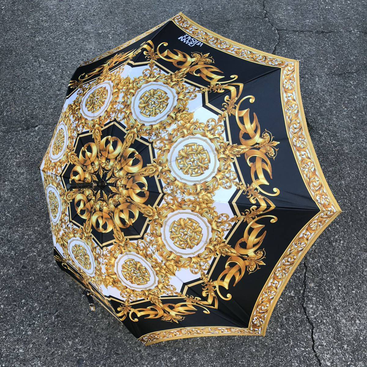 GIANNI VERSACE 傘 バロック柄 Bibian 比比昂- 【ヴェルサーチェ】本物GIANNI VERSACE 傘