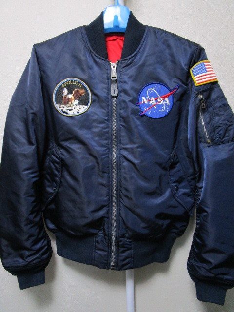 100%正規品 ALPHA INDUSTRIES NASA APOLO MA-1ジャケット・M・ネイビー