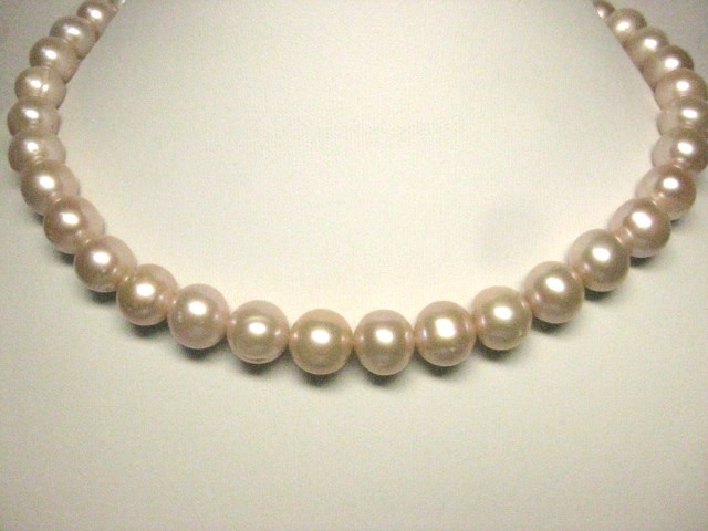 雑誌で紹介された 真珠の聖地 上質10.3mmゴールドピンク真珠ネックレス