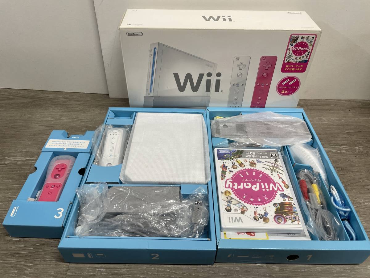 Wii Wiiパーティ Wiiリモコンプラス 2個 同梱版 シロ 状態良好 本体