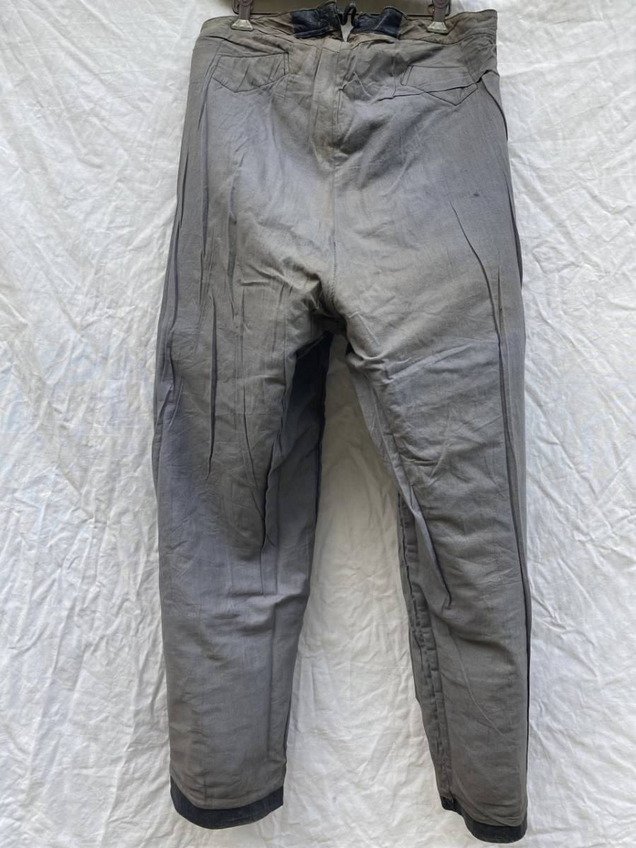実物 ドイツ軍 GERMAN NAVY Uボート シンチバック 尾錠 レザー パンツ