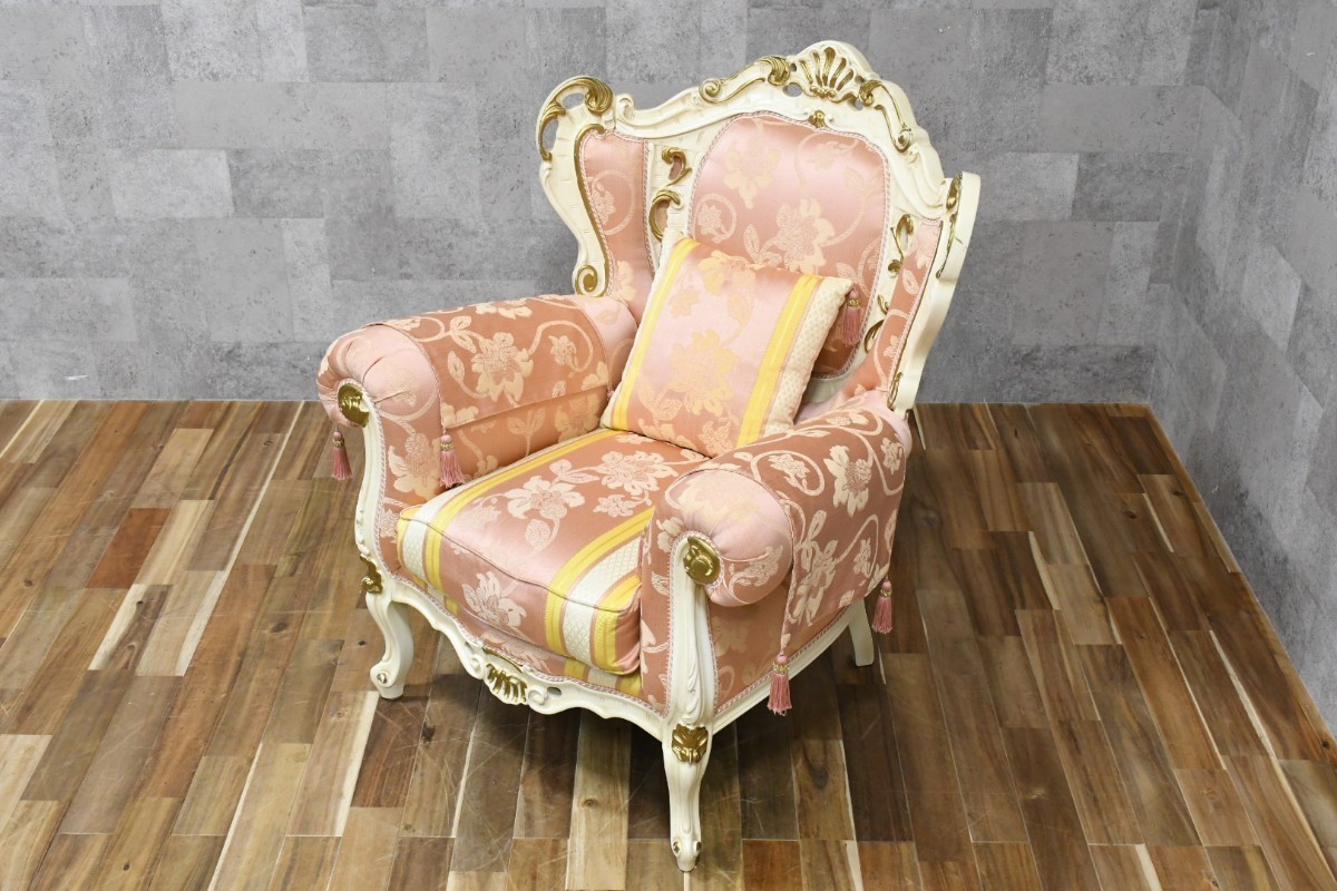 PB3GK16b Italy made 1 seater . sofa ro here form cushion attaching cat legs embroidery fabric single sofa Classic cloth-covered arm chair 