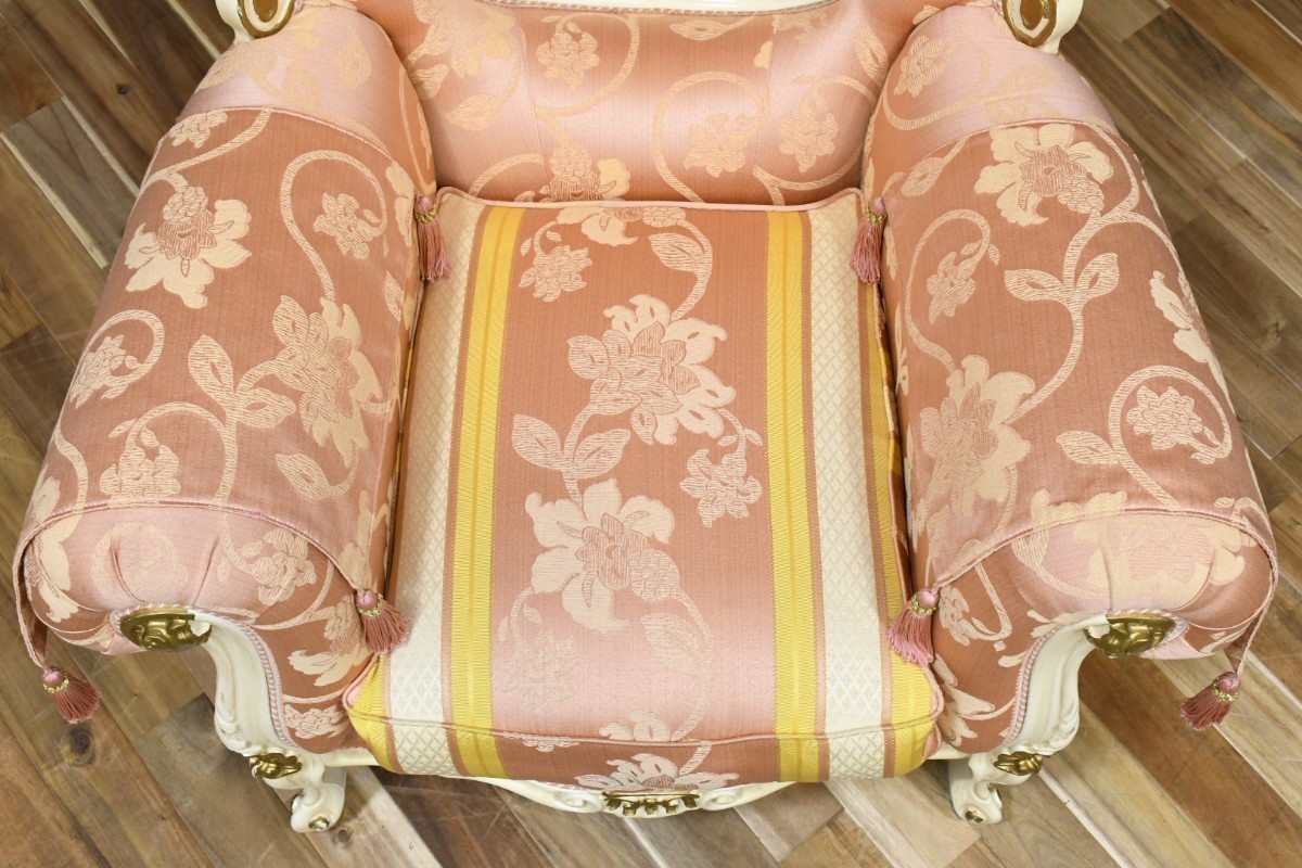 PB3GK16b Italy made 1 seater . sofa ro here form cushion attaching cat legs embroidery fabric single sofa Classic cloth-covered arm chair 