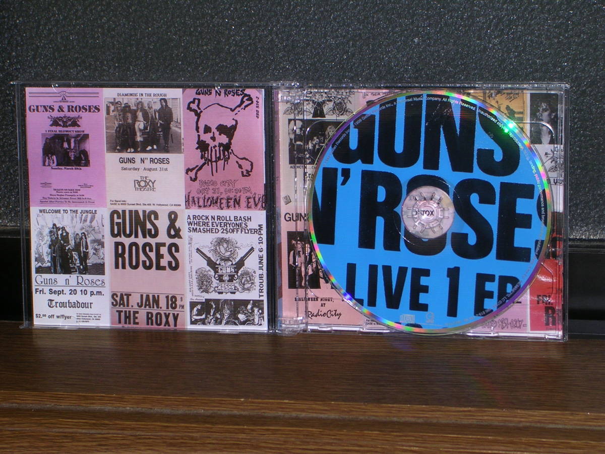 ２枚組輸入盤CD GUNS N' ROSES／LIVE ERA ’87－’93_画像4