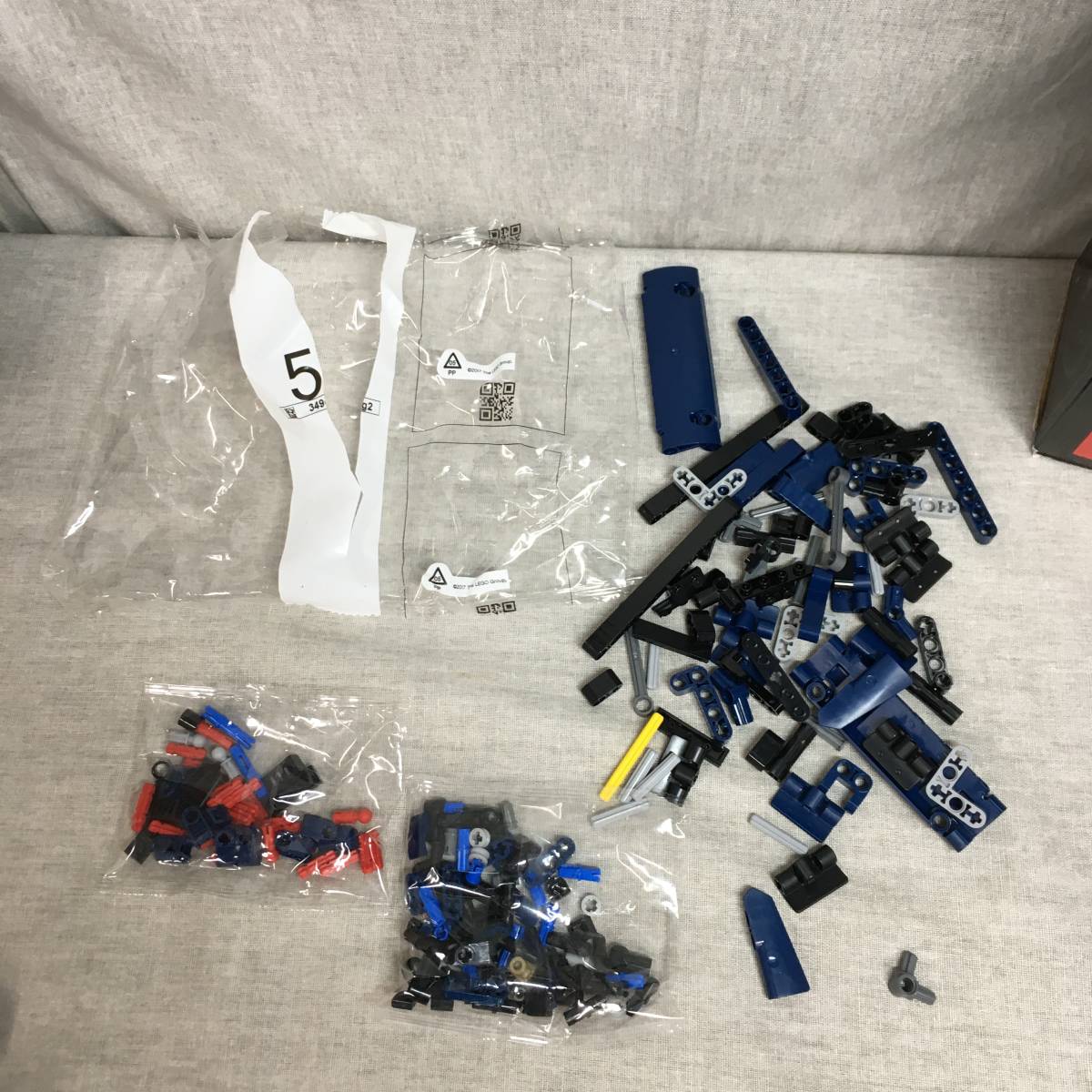 現状品 レゴ(LEGO) テクニック 2022 フォード GT 42154 おもちゃ