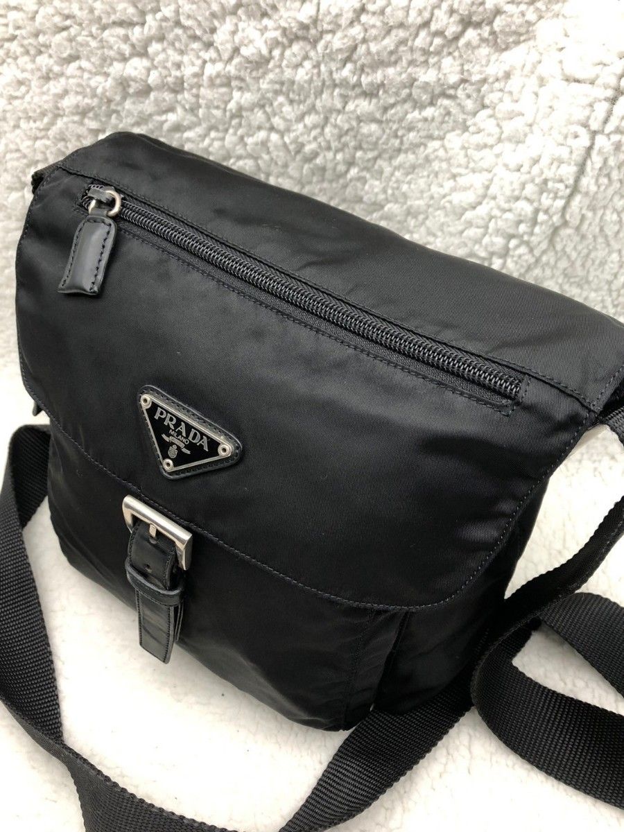 PRADA プラダ ナイロンショルダーバッグ 白タグ32 美品|Yahoo PRADA プラダ ナイロンショルダーバッグ 白タグ32 美品|Yahoo