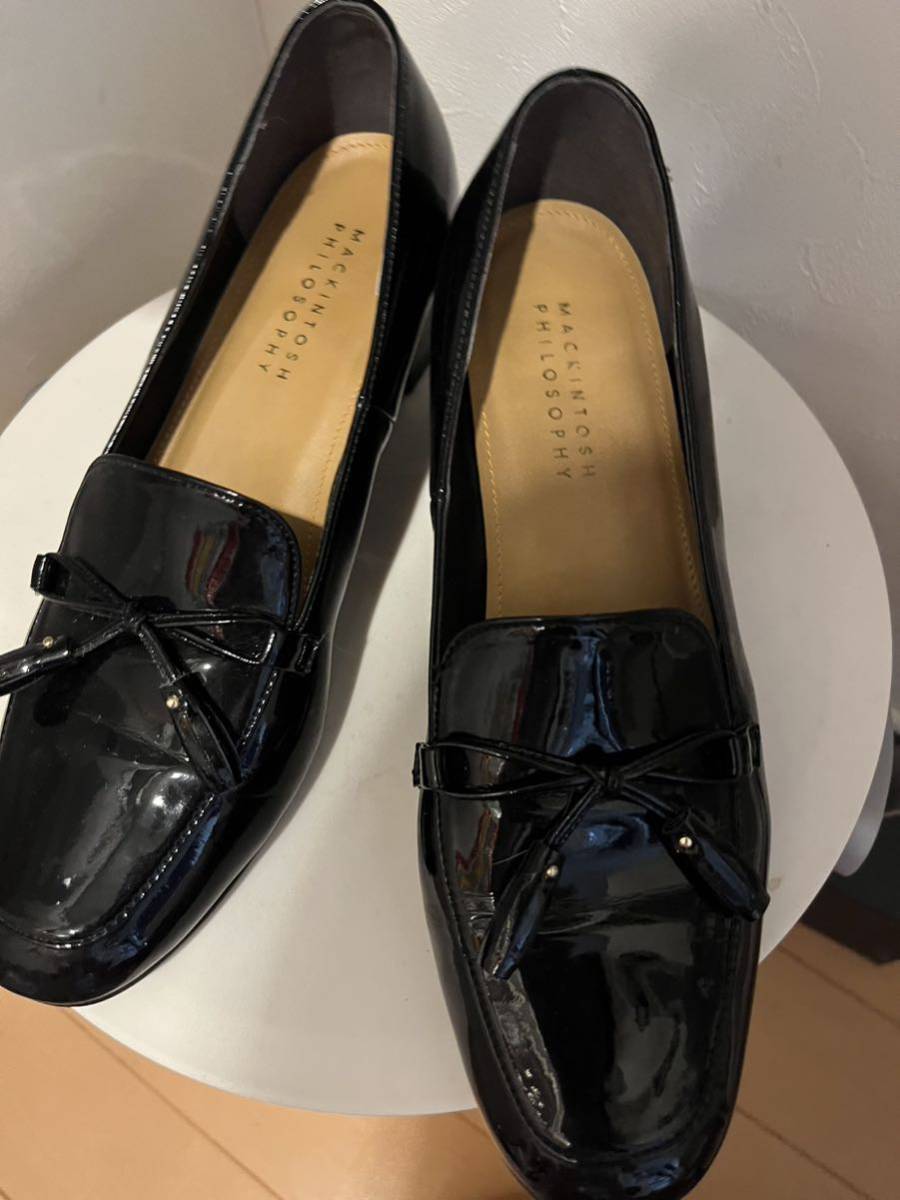代引き人気 マッキントッシュエナメルパンプス 24cm ブラック ブラック
